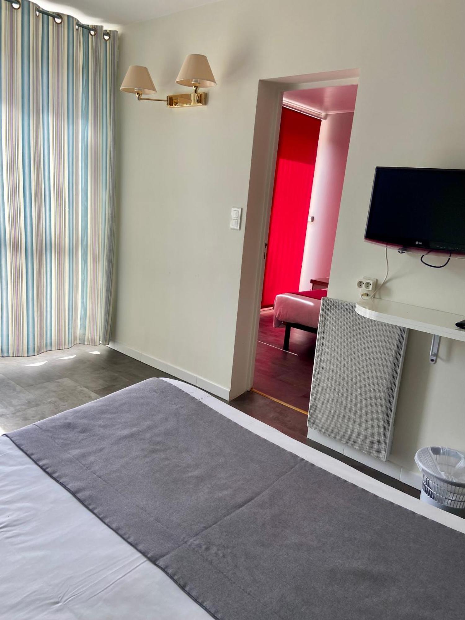 Les Alcyons Hotel Le Lavandou Eksteriør billede